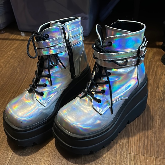 Demonia Shoes - Demonia Shaker-52 size 8! Never worn out